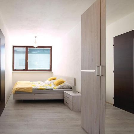 Apartman Mandala Banska Bystrica Ngoại thất bức ảnh