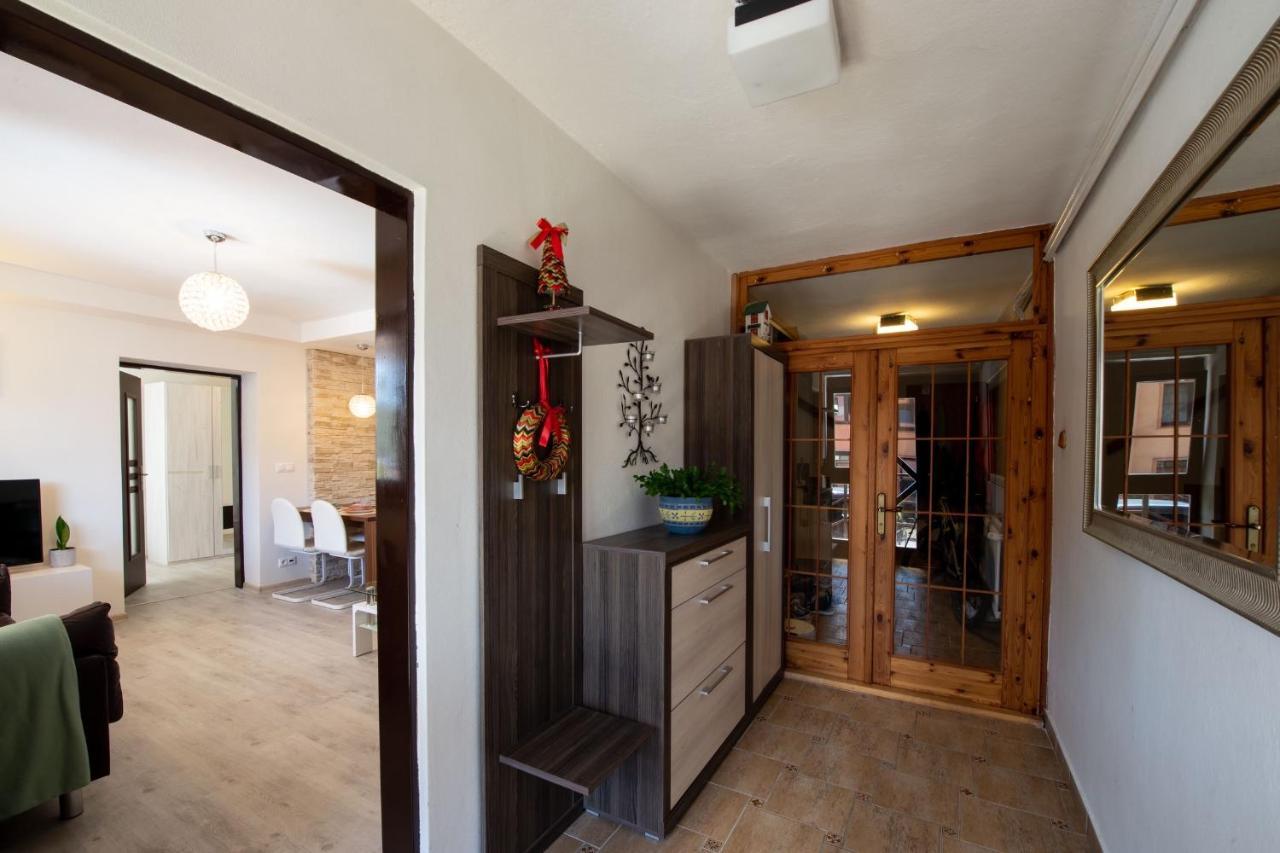 Apartman Mandala Banska Bystrica Ngoại thất bức ảnh